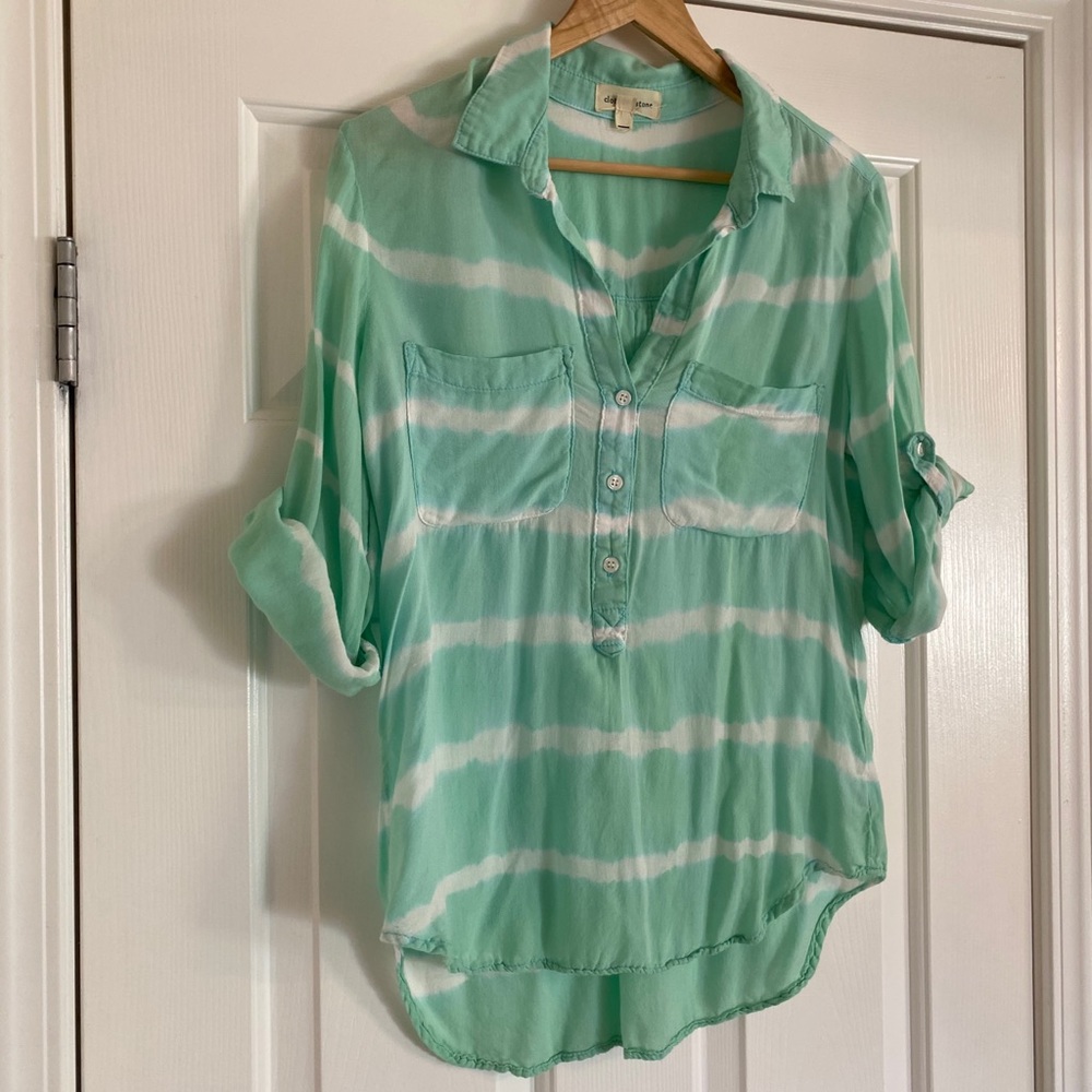 Mint + White Tie Dye 3/4 Buttoned V-Neck Flowy Top